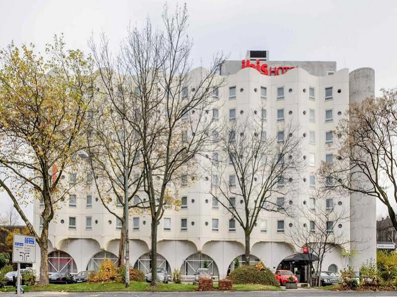 ibis Bochum Zentrum Exterior foto
